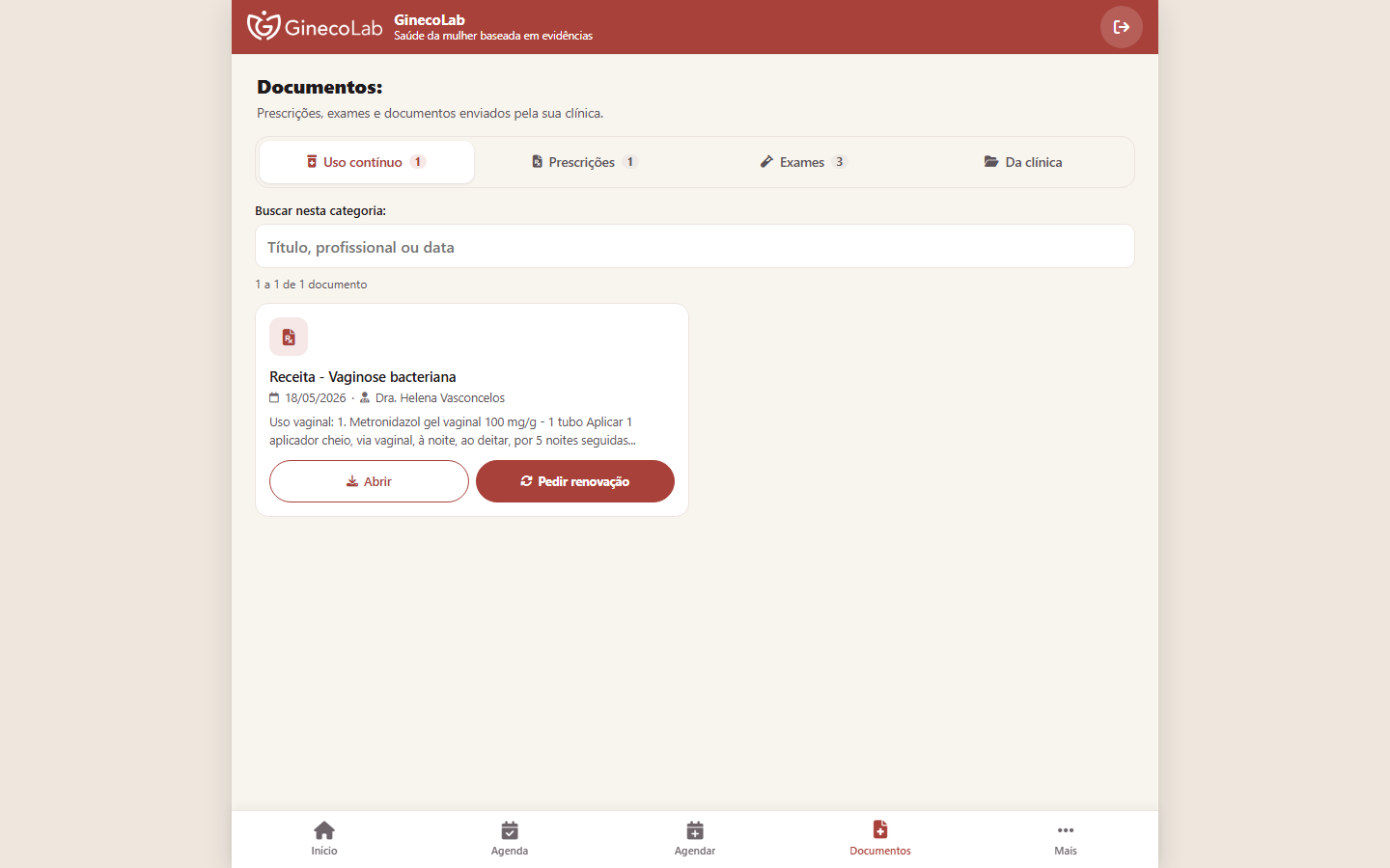 Documentos da paciente no computador, com as abas e os botões Abrir e Pedir renovação